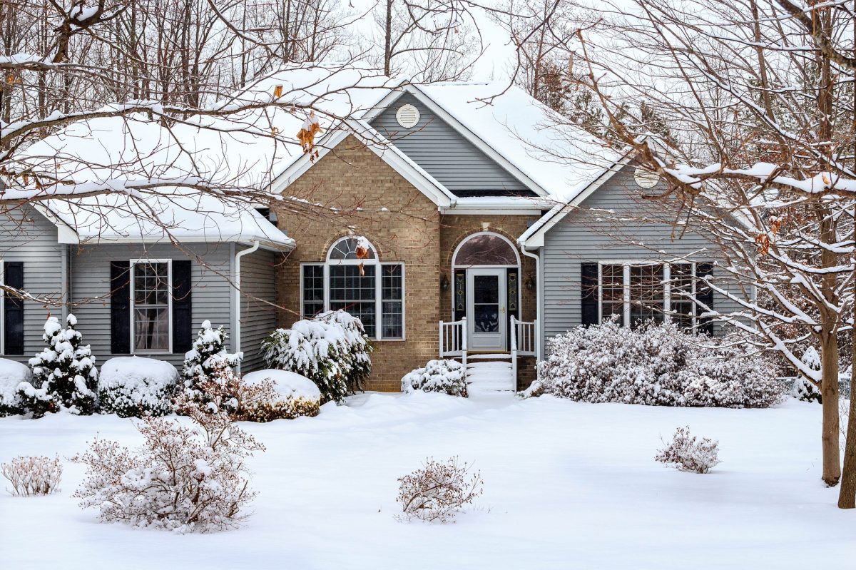 Call A Niagara Plumber to Help Winterize Your Home Plumbing System